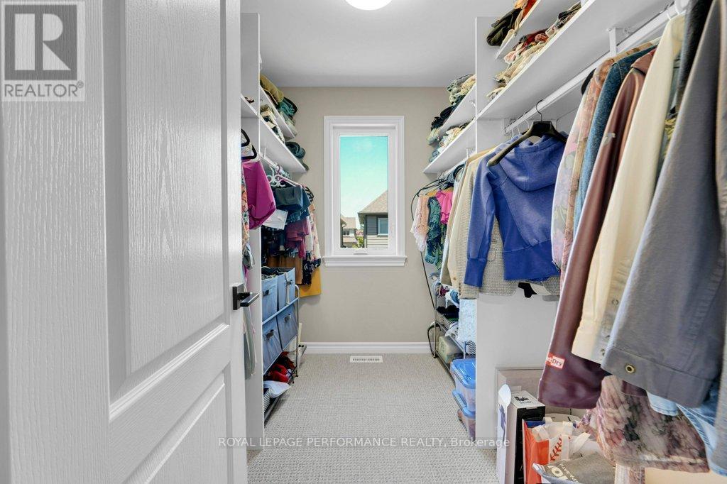 4 Bed, 4 Bath House for Sale in Ottawa – 210 TROLLIUS WAY, Ottawa – MLS# X13441534 - Image 29