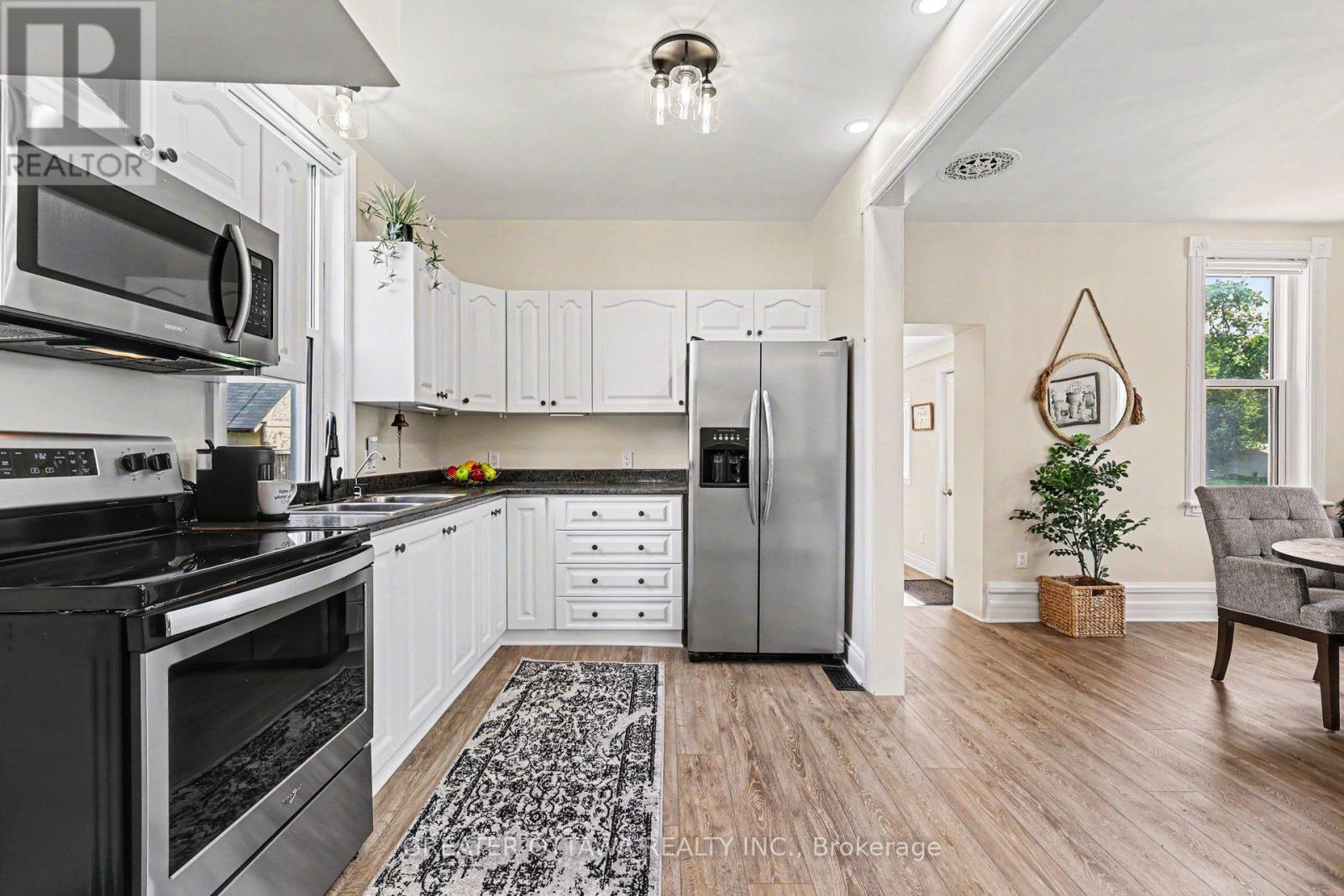 3607 MCBEAN STREET - 8