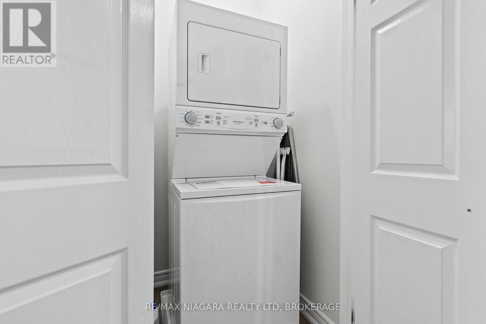 2314 STONEHAVEN AVENUE - 20