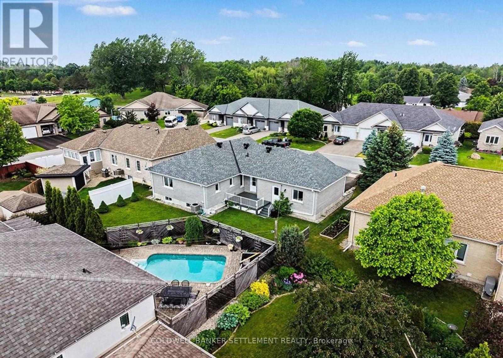 112 MAC CAMPBELL DRIVE - 32