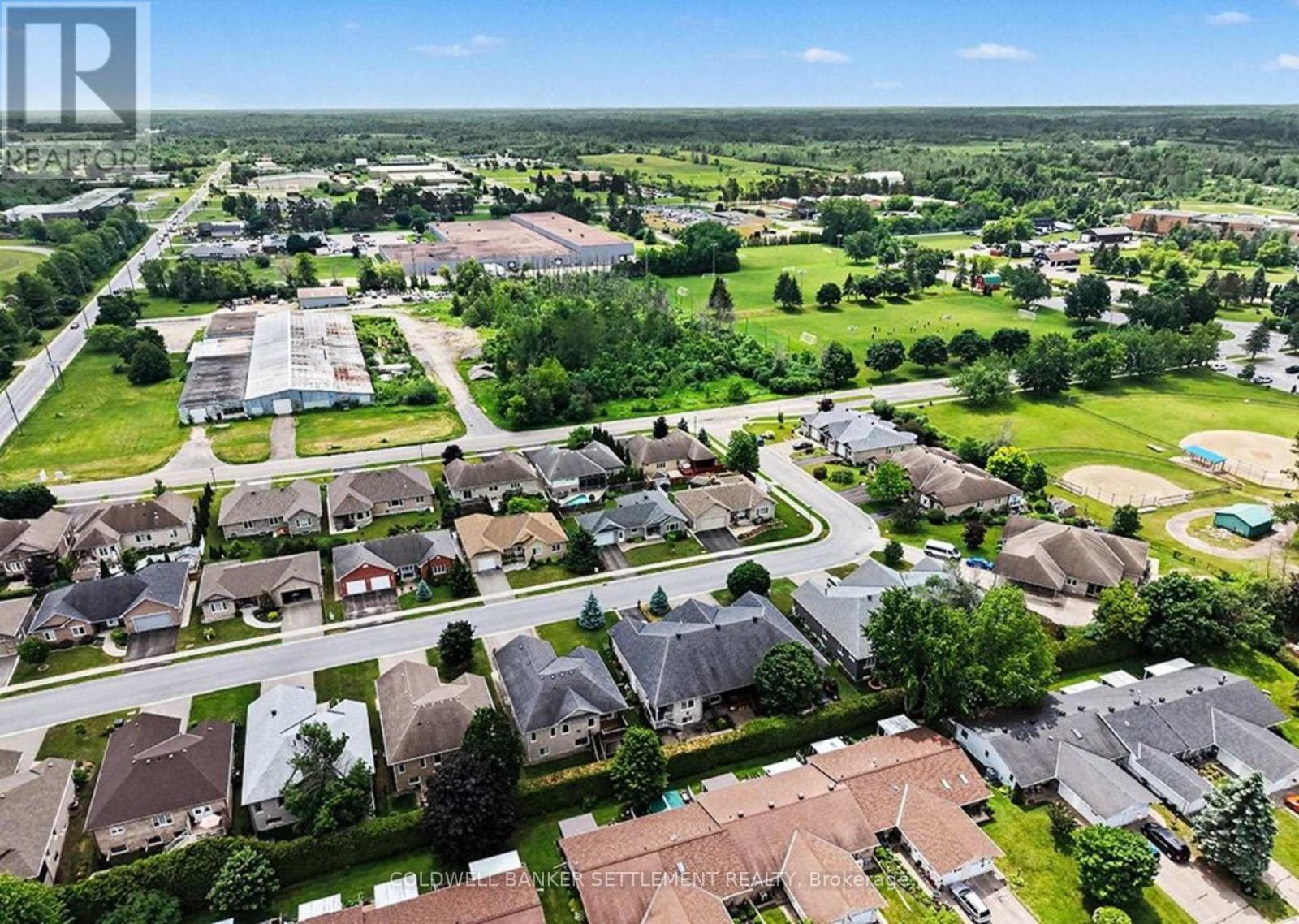 112 MAC CAMPBELL DRIVE - 33