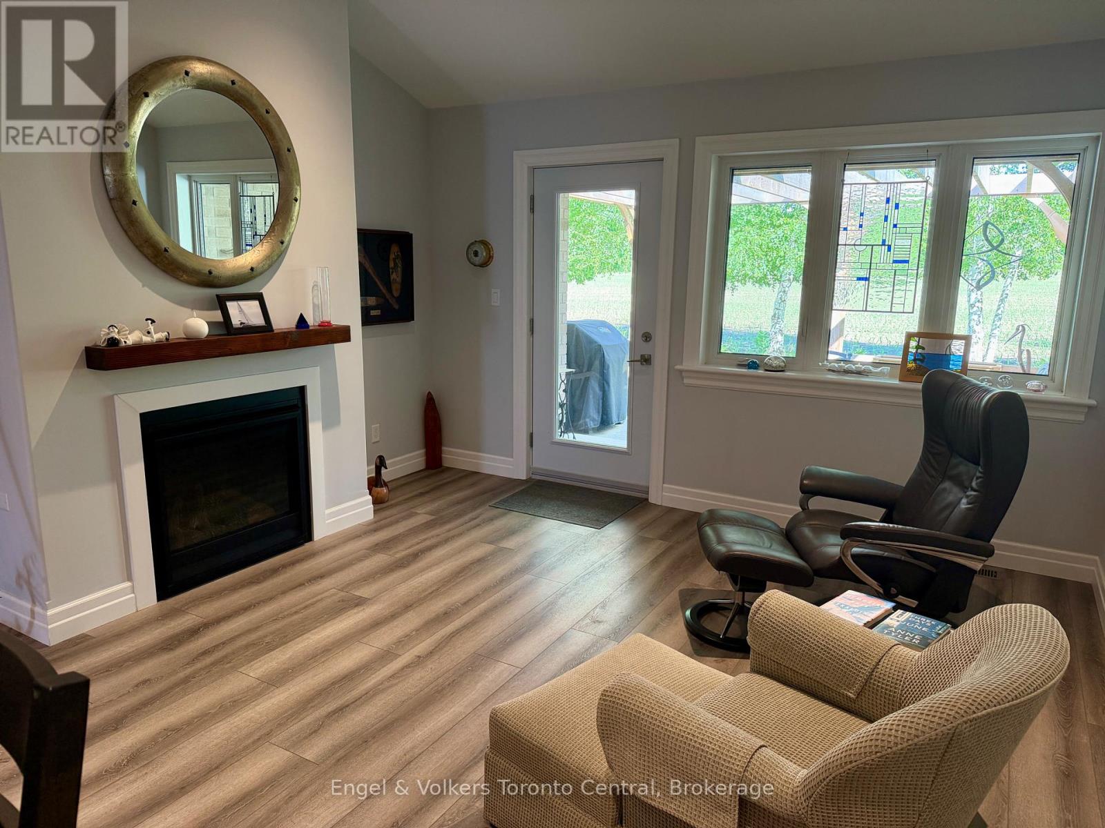 109 DOVE DRIVE - 13