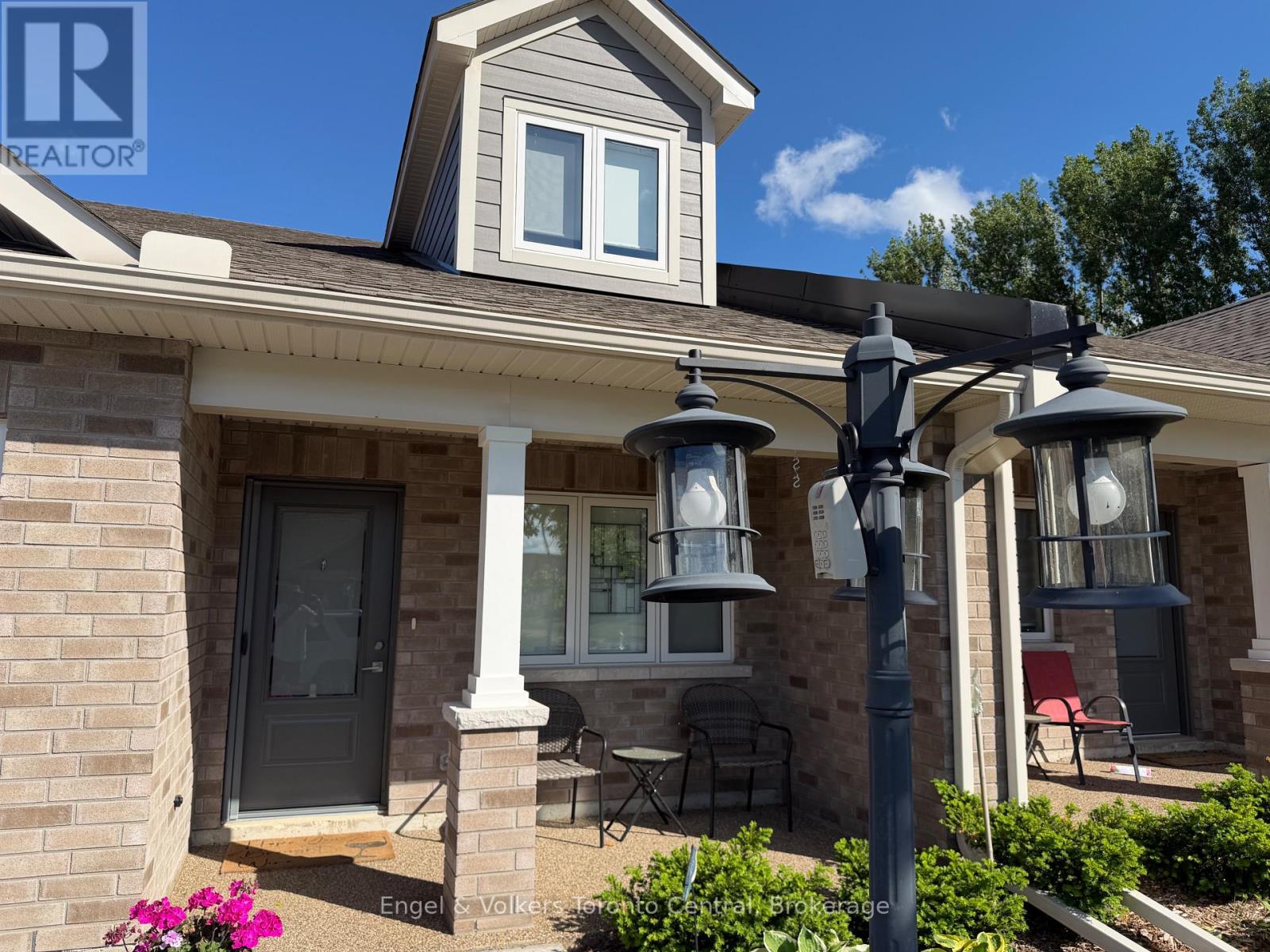 109 DOVE DRIVE - 3