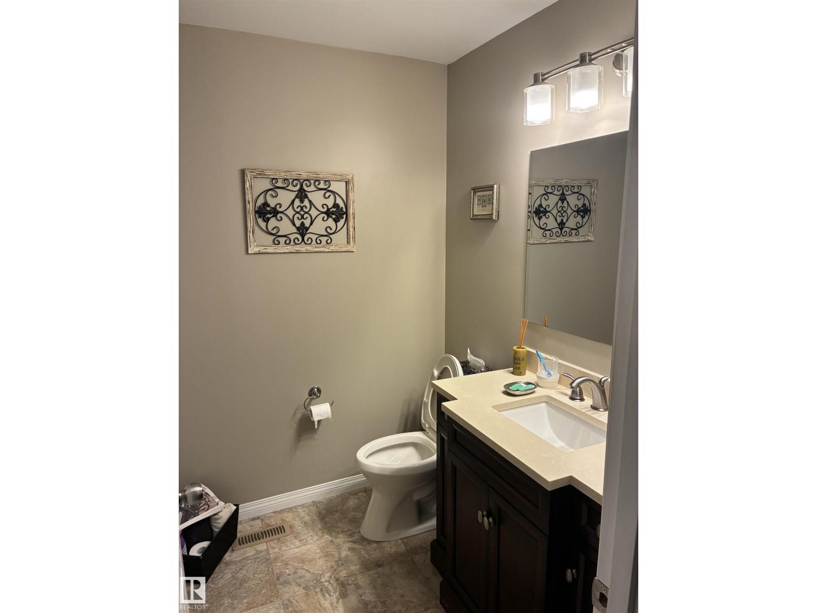 25055 Twp Rd 492 - 15