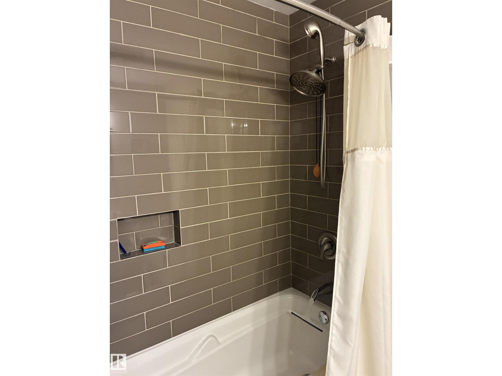 25055 Twp Rd 492 - 17