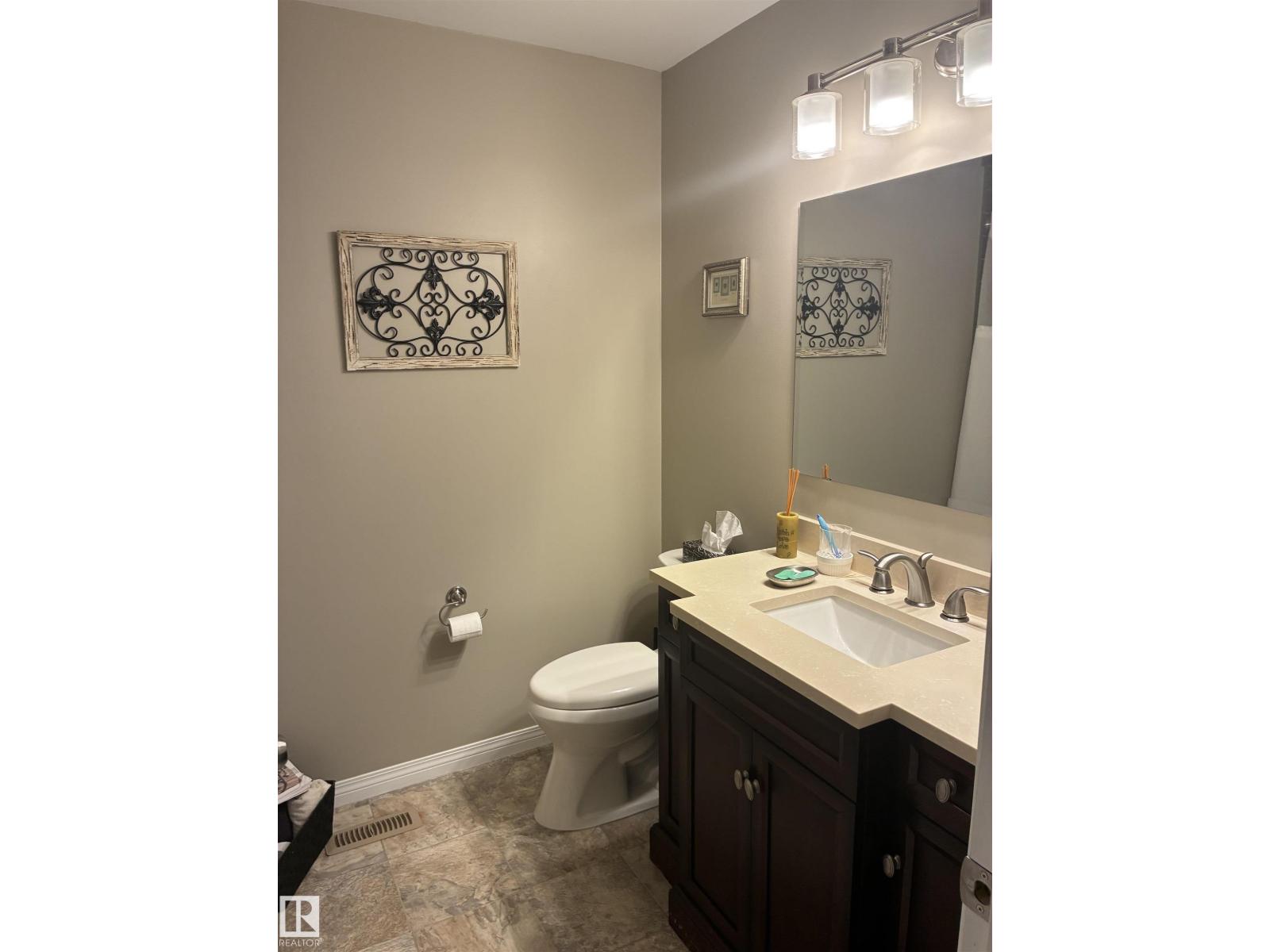 25055 Twp Rd 492 - 25