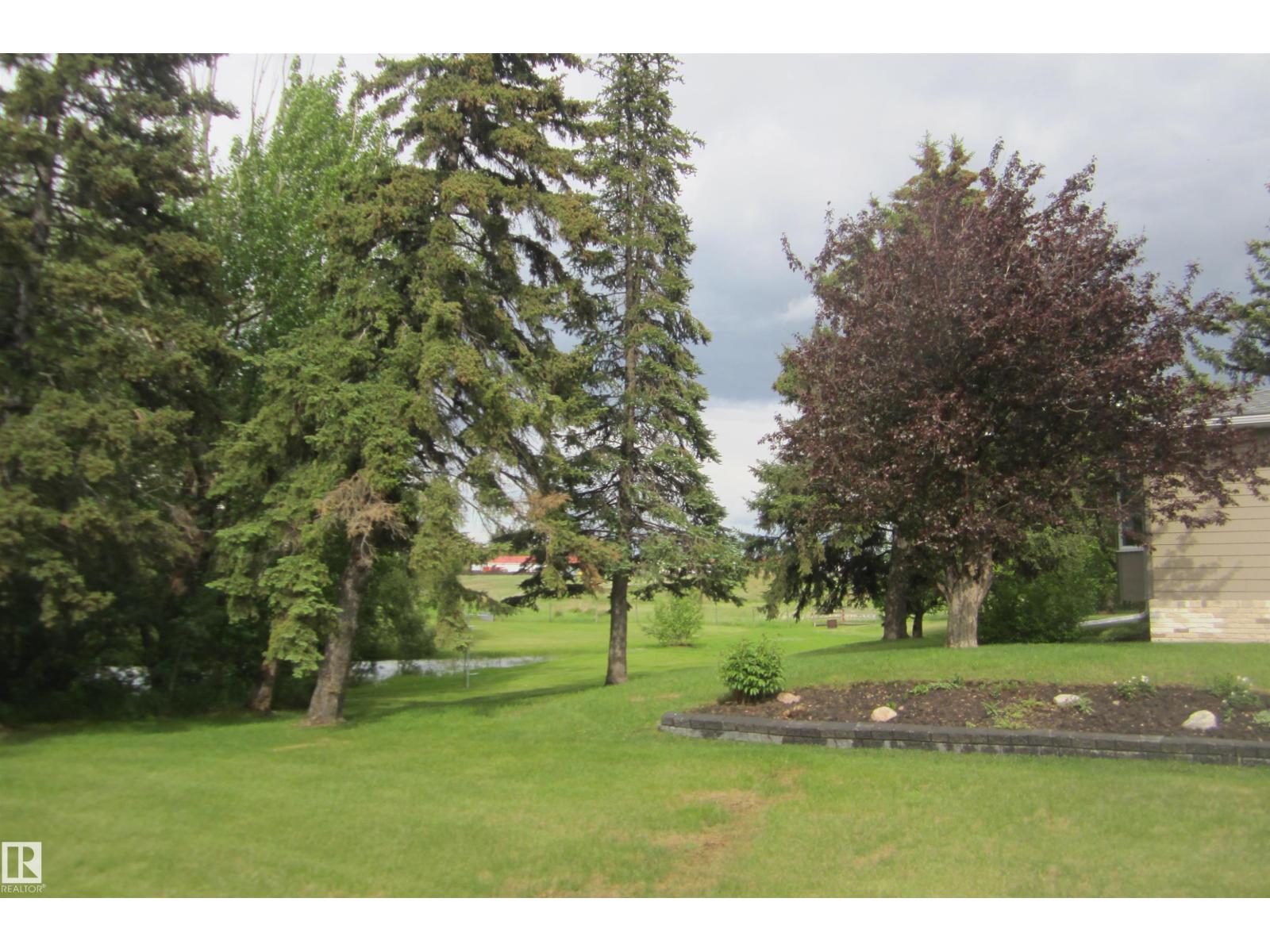 25055 Twp Rd 492 - 39