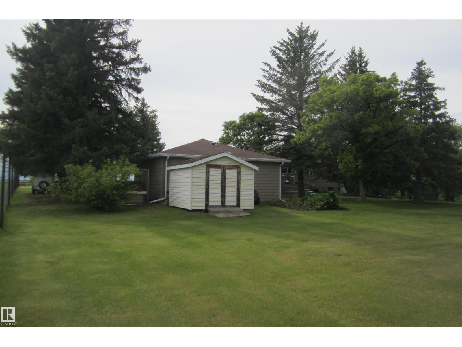 25055 Twp Rd 492 - 62