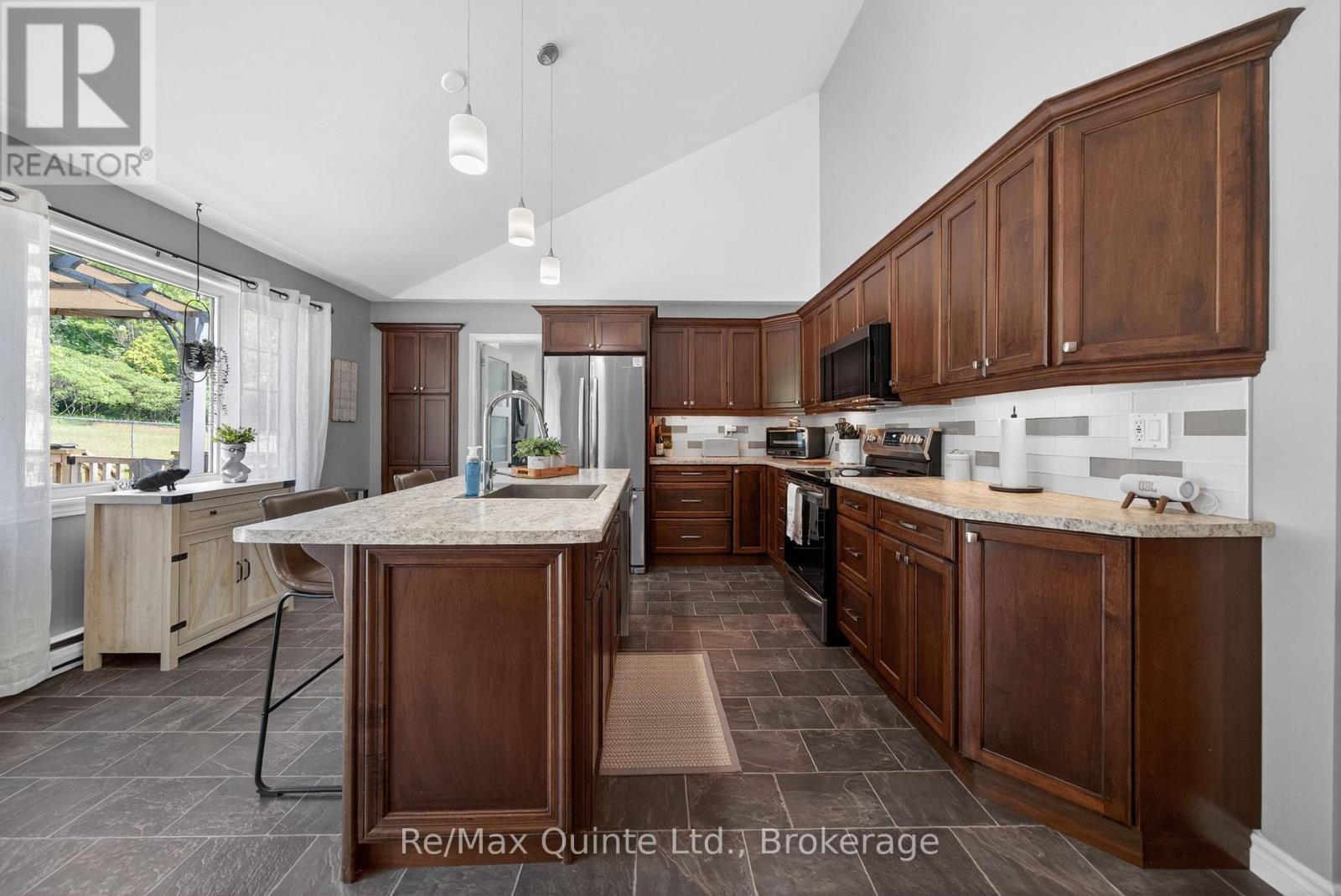 14494 COUNTY ROAD 2 - 5