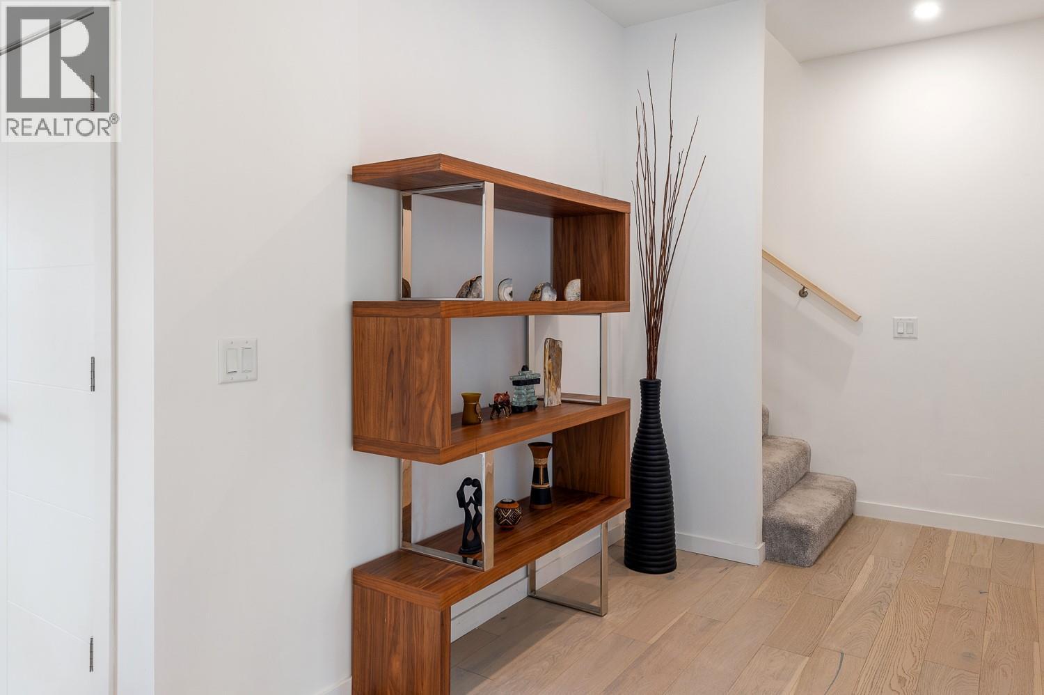#12 40 Kestrel Place - 13