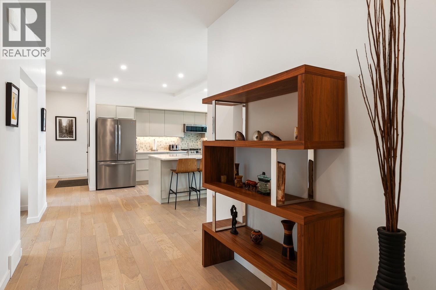 #12 40 Kestrel Place - 19