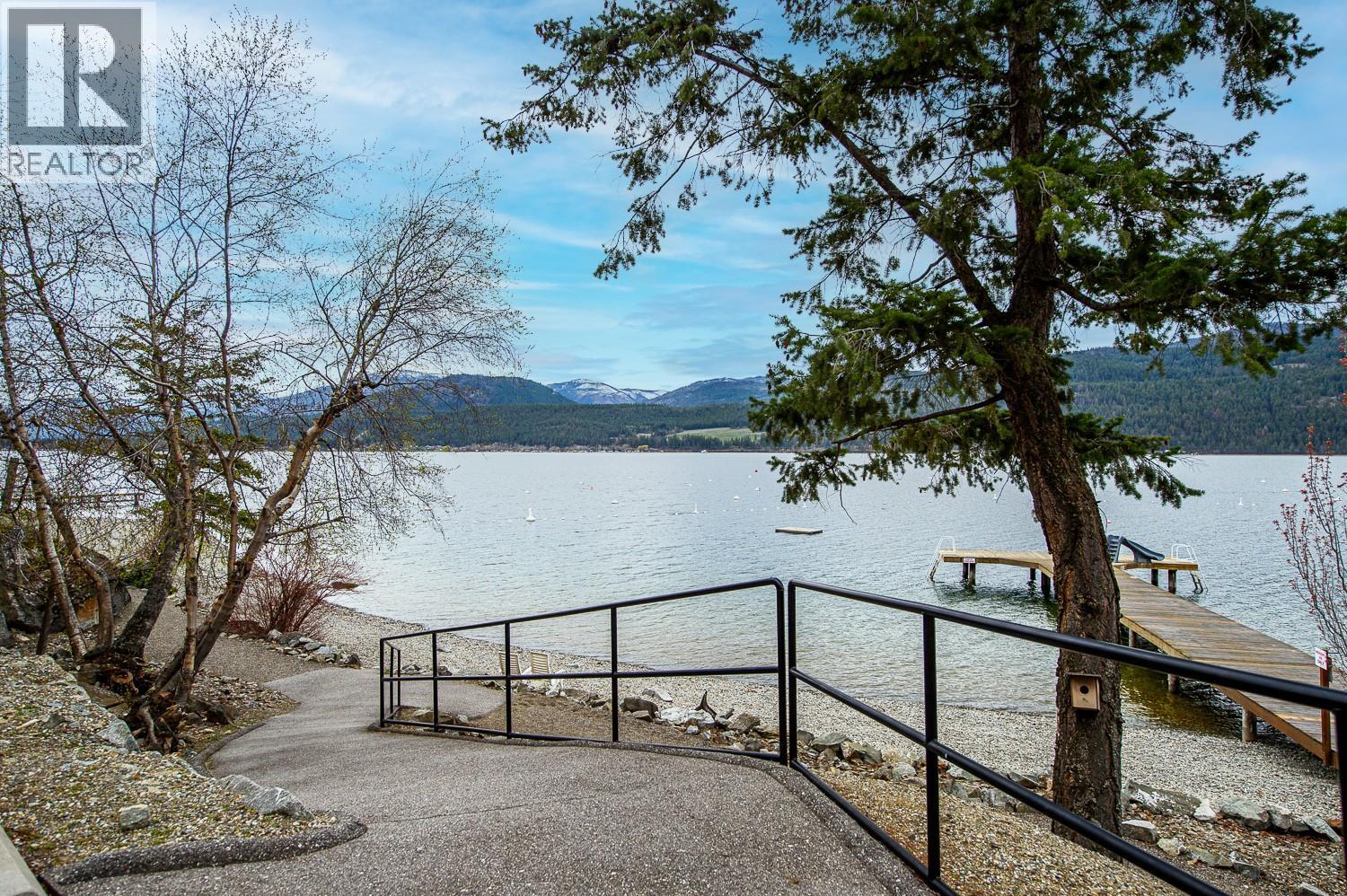 #12 40 Kestrel Place - 52