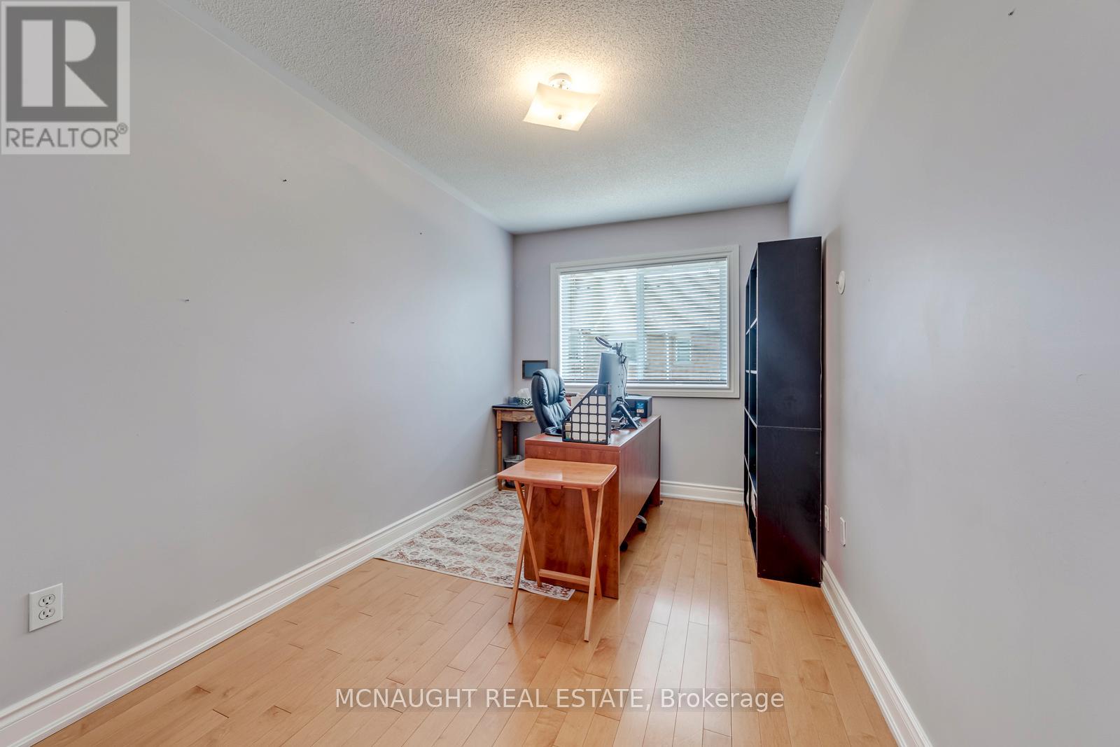 3 SPRINGSIDE WAY - 26