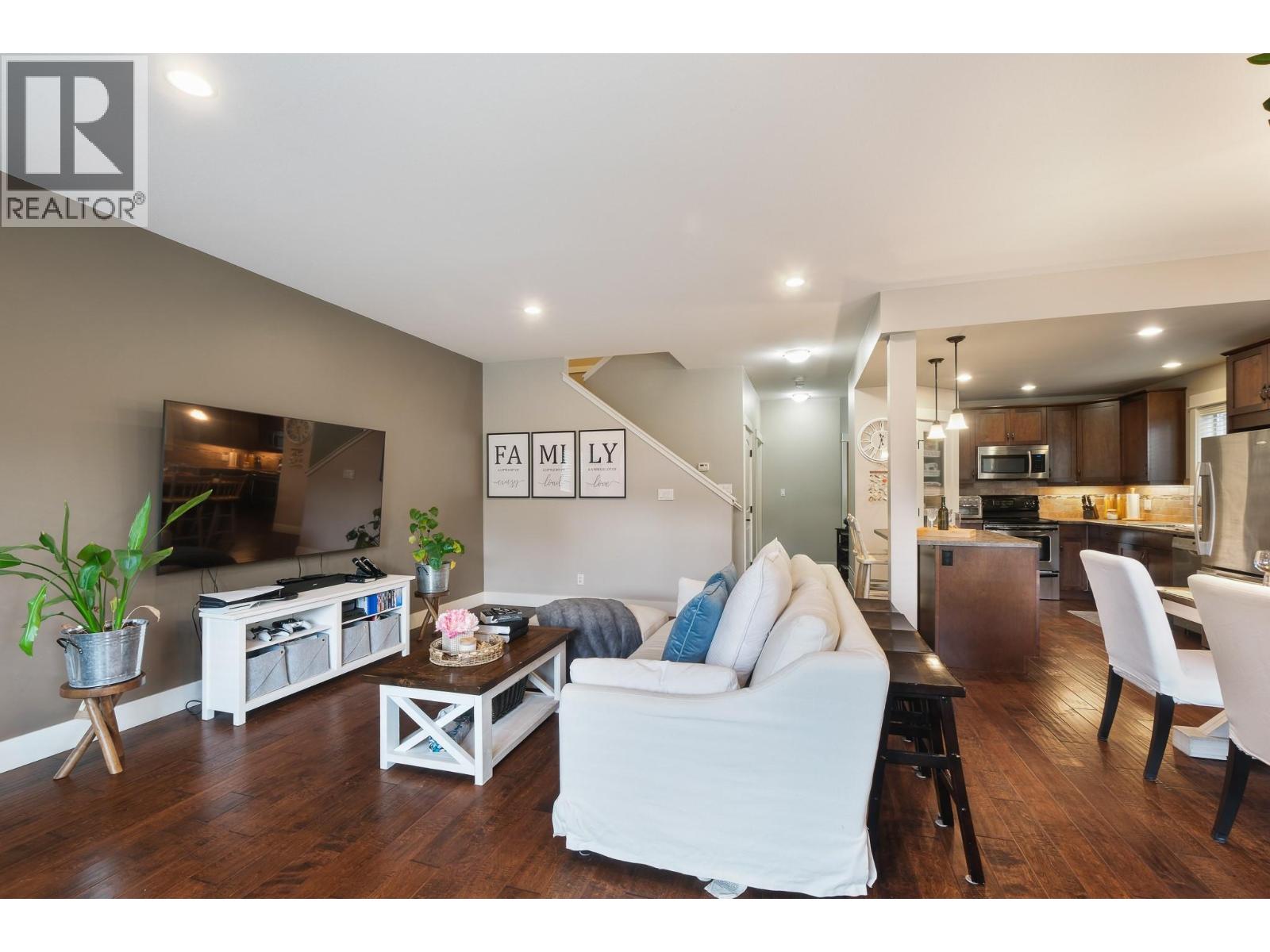 #8 6635 Tronson Road - 22
