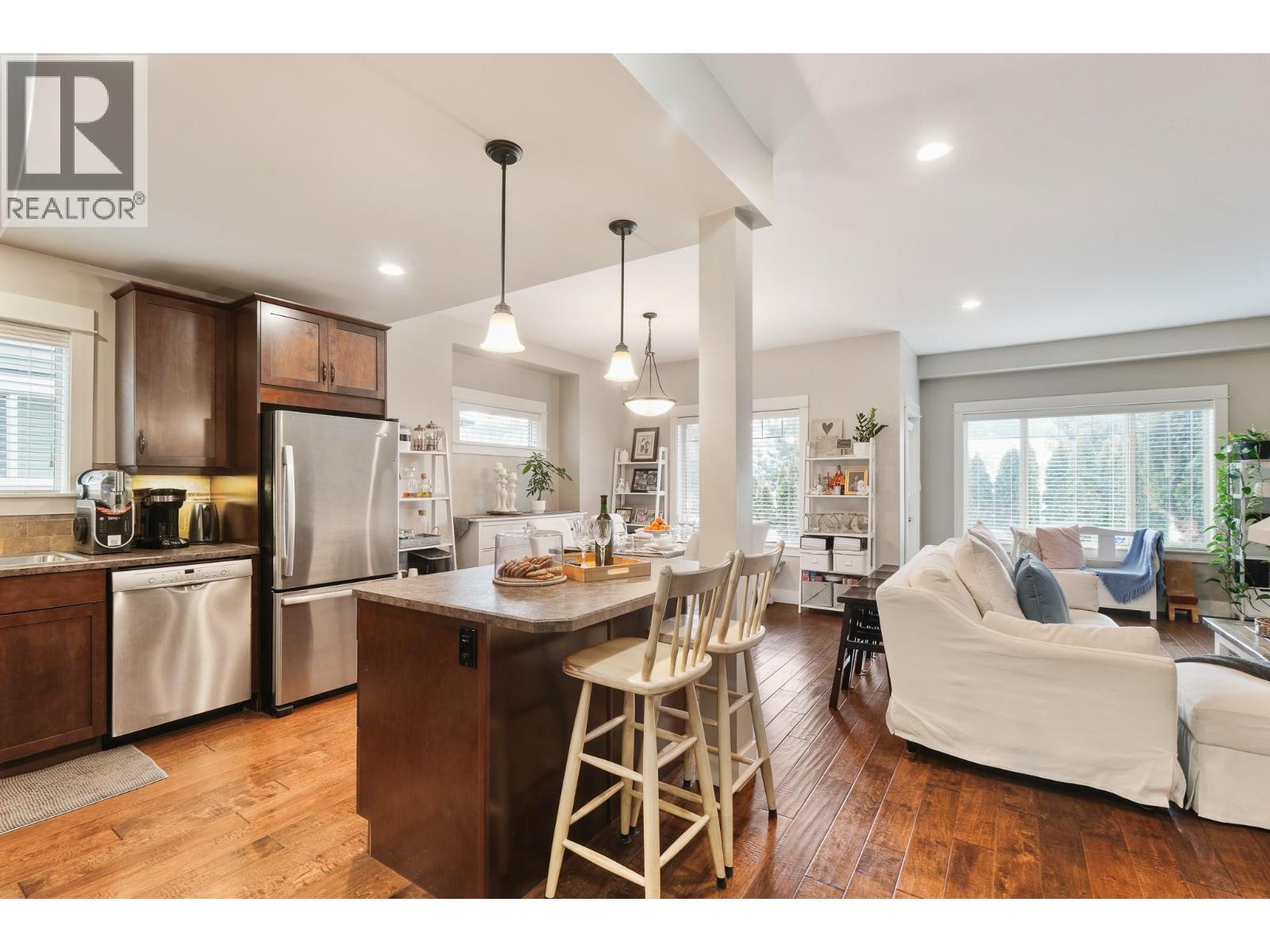 #8 6635 Tronson Road - 12