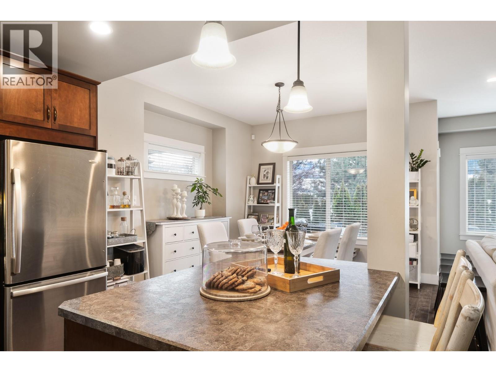 #8 6635 Tronson Road - 11