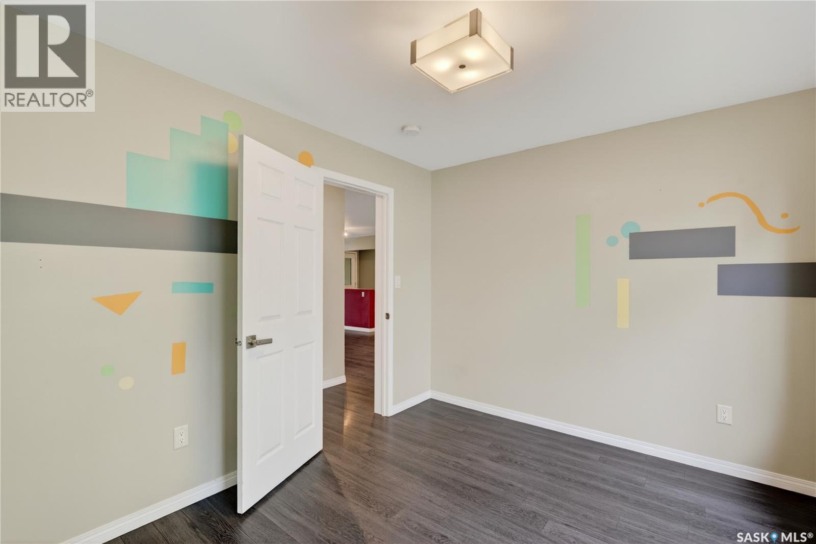 520 Caribou CRESCENT — photo 23