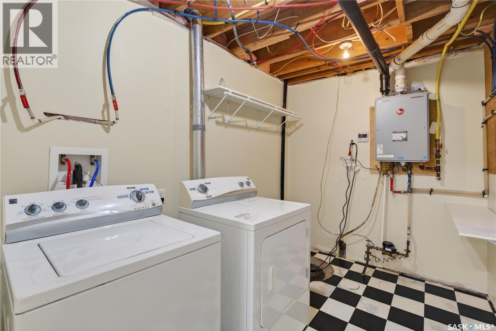 520 Caribou CRESCENT — photo 36