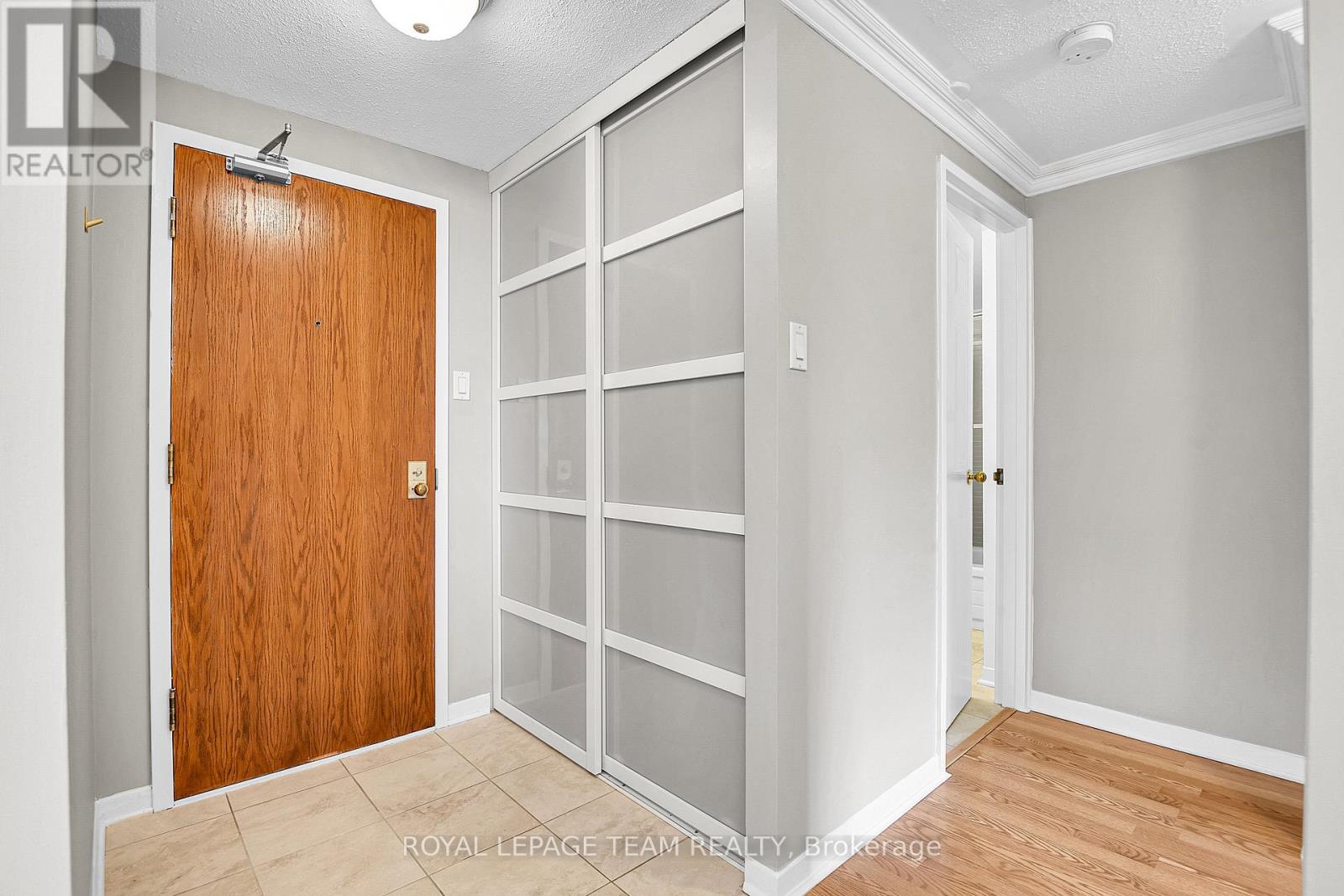 2 Bed, 2 Bath House for Sale in Ottawa – 415 – 80 SANDCASTLE DRIVE N, Ottawa – MLS# X13441610 - Image 8