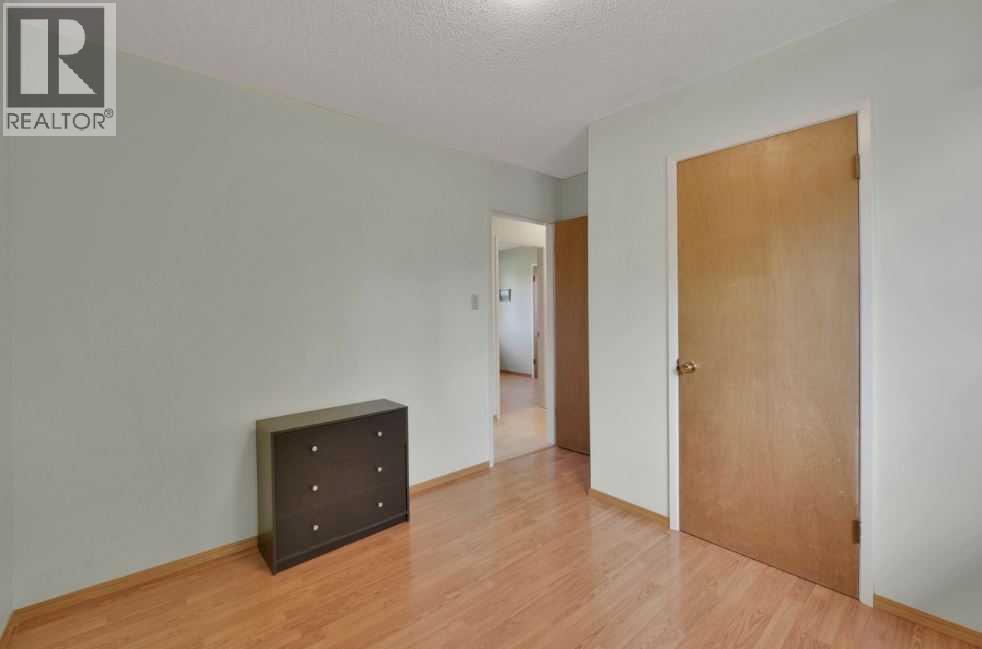 2 Mitchell Avenue — photo 15
