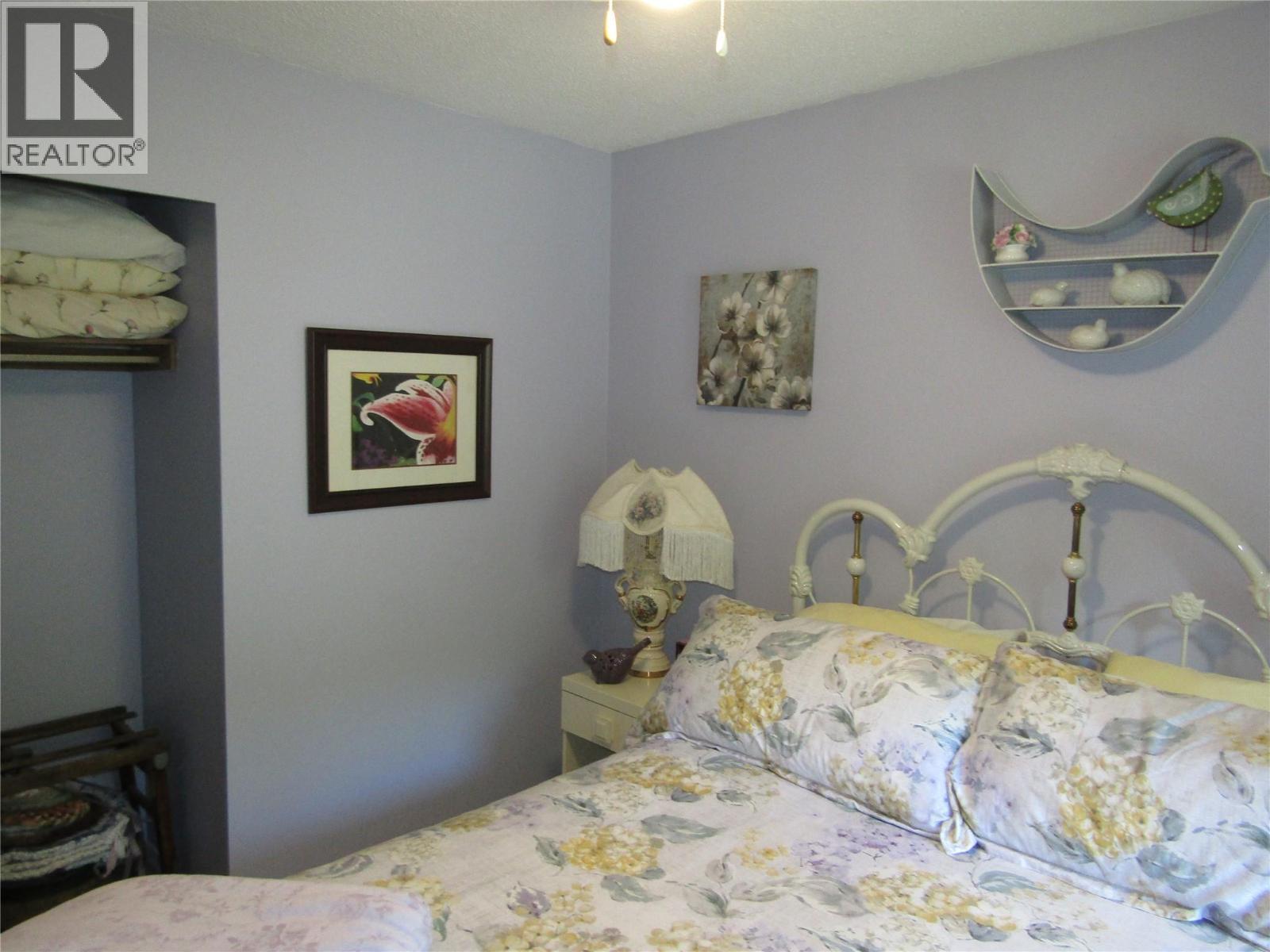 884 Strathmore Avenue - 31