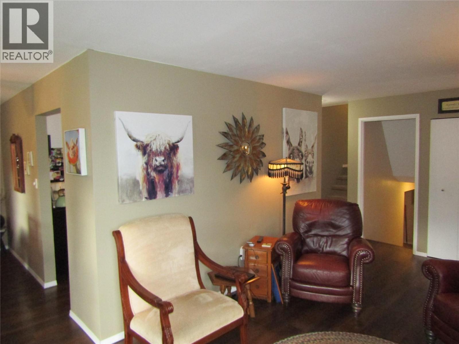 884 Strathmore Avenue - 19