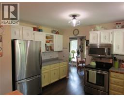 2pc Ensuite bath - 884 Strathmore Avenue, Greenwood, BC V0H1J0 Photo 10