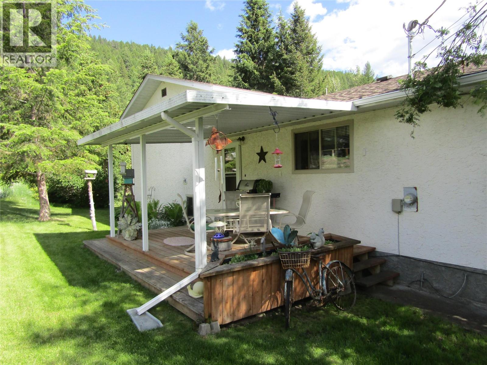 884 Strathmore Avenue, Greenwood