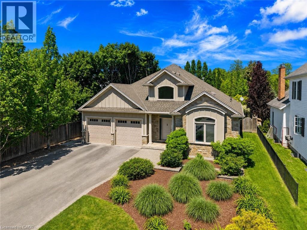 8 CAMPBELL Street - 2