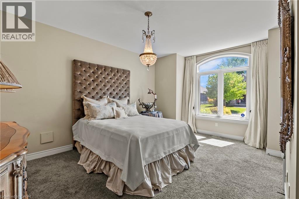8 CAMPBELL Street - 21