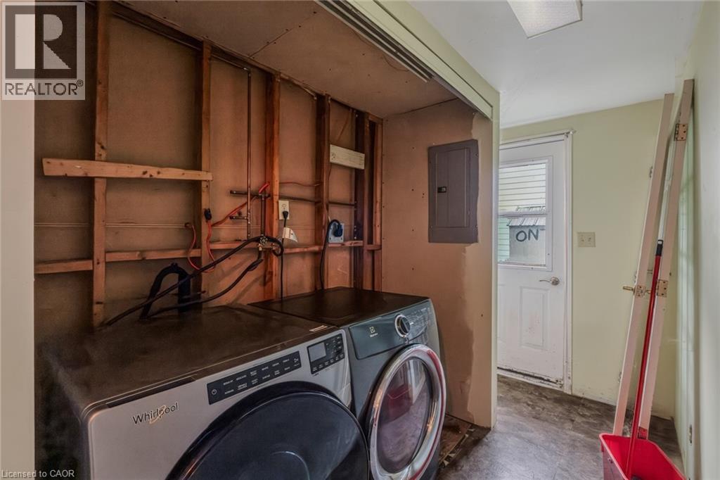 140 TOWNLINE Street - 19