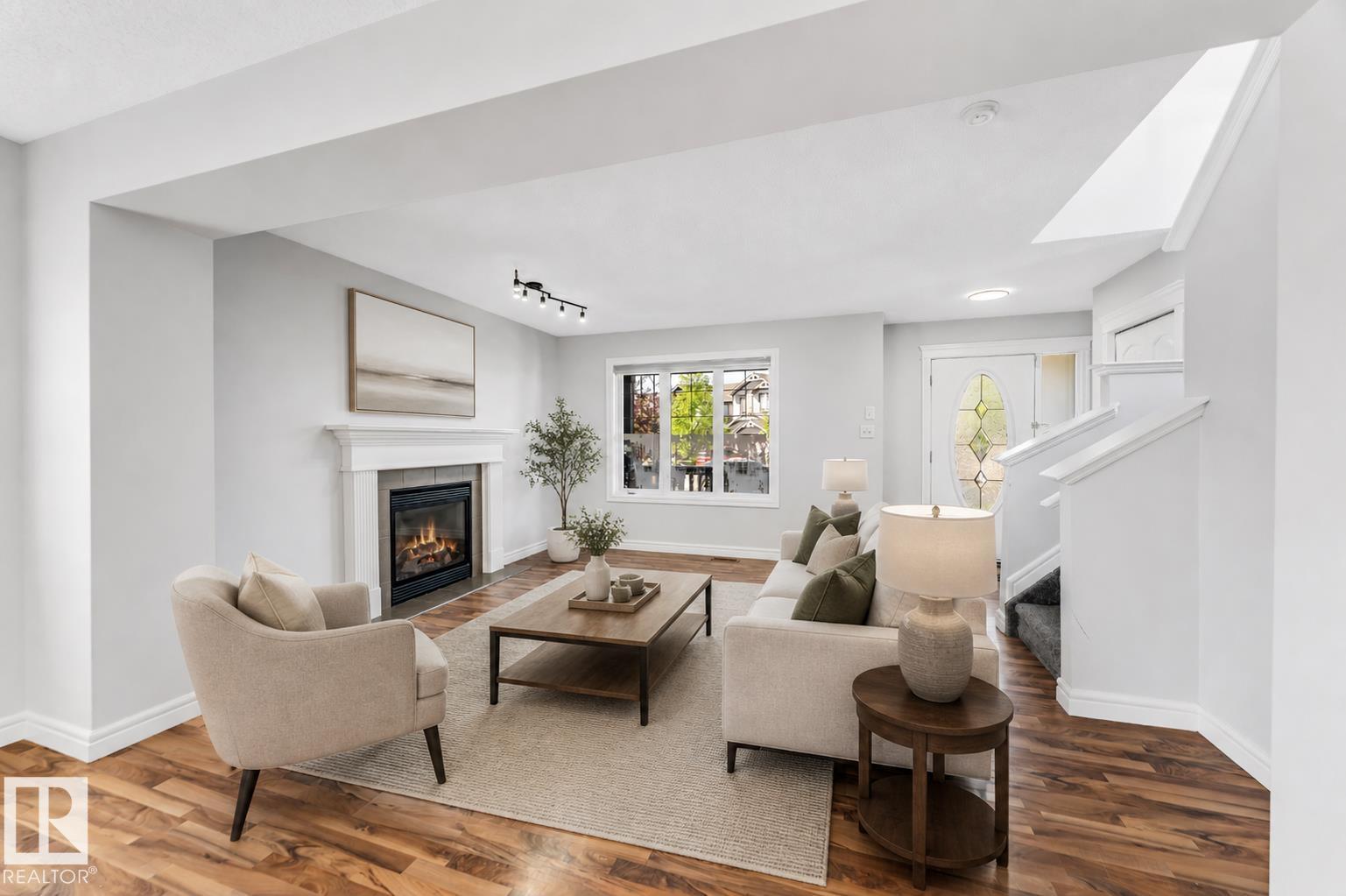 1921 119A ST SW - 1