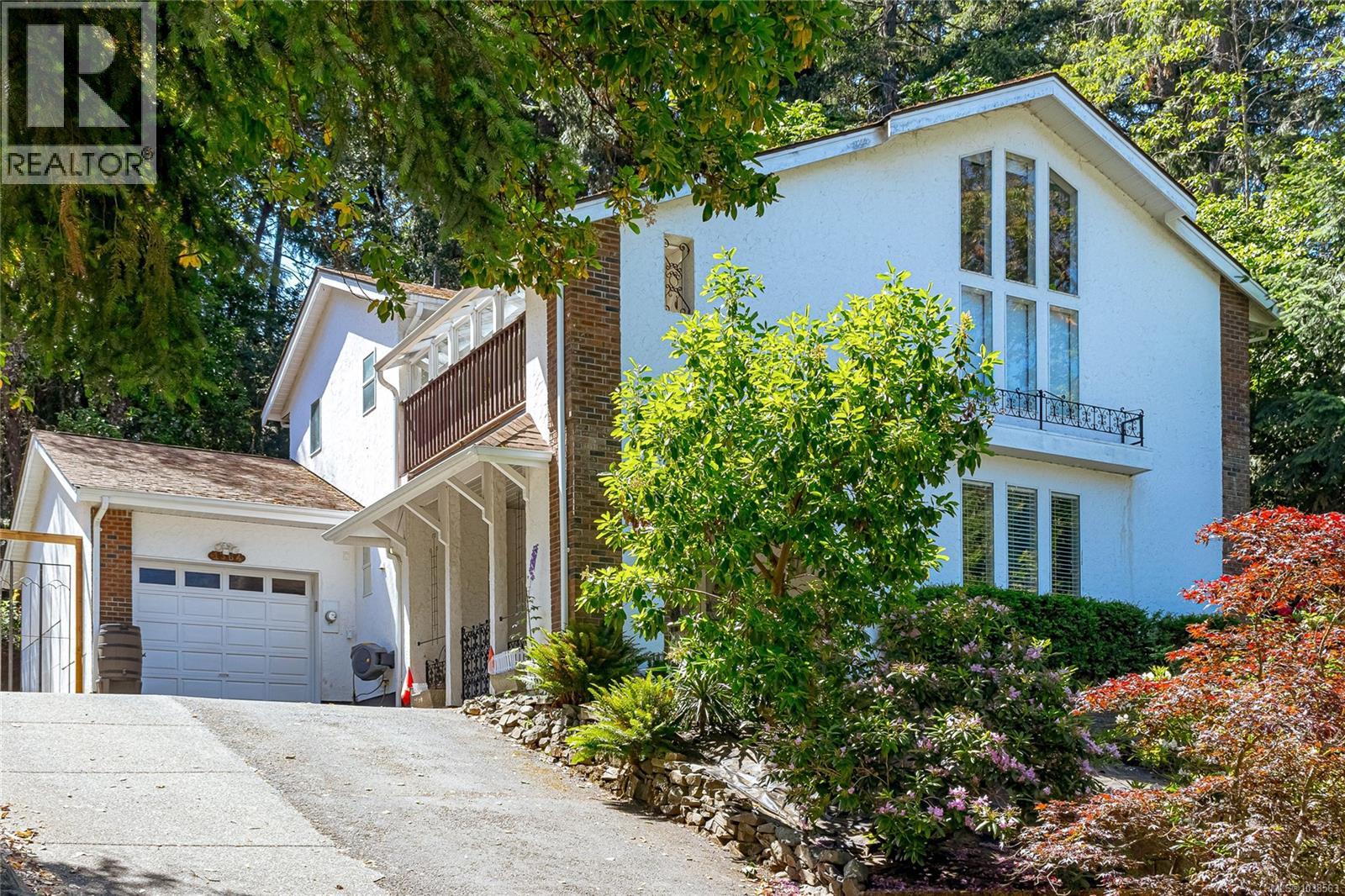 1364 Kingsview Rd - 1