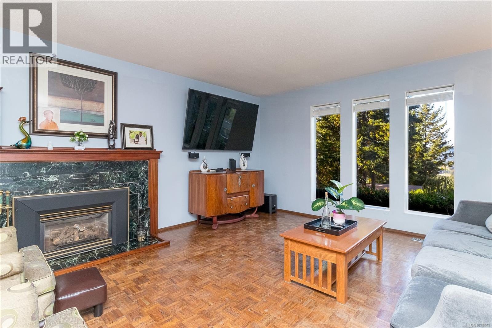 1364 Kingsview Rd - 22