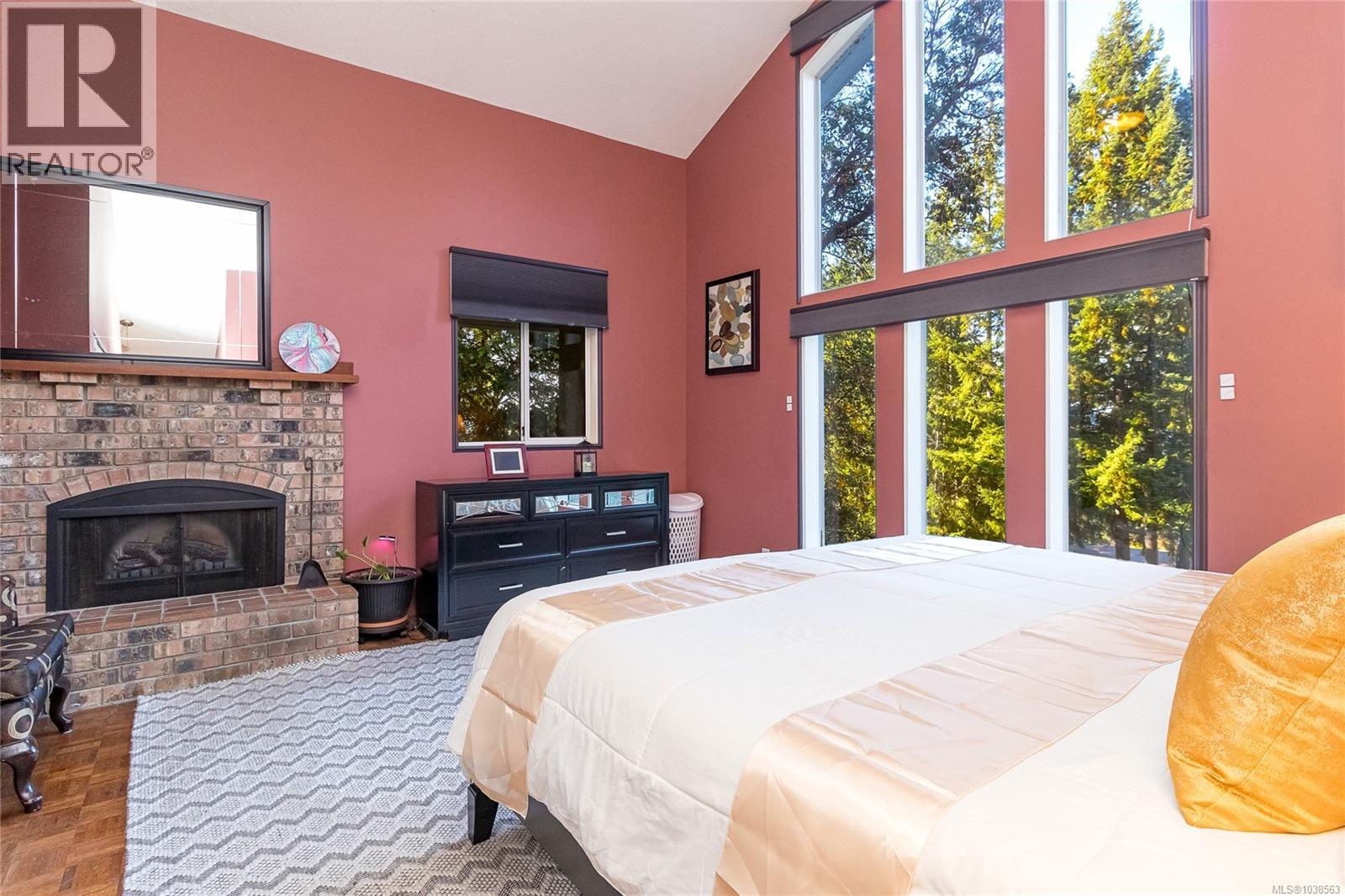 1364 Kingsview Rd - 35