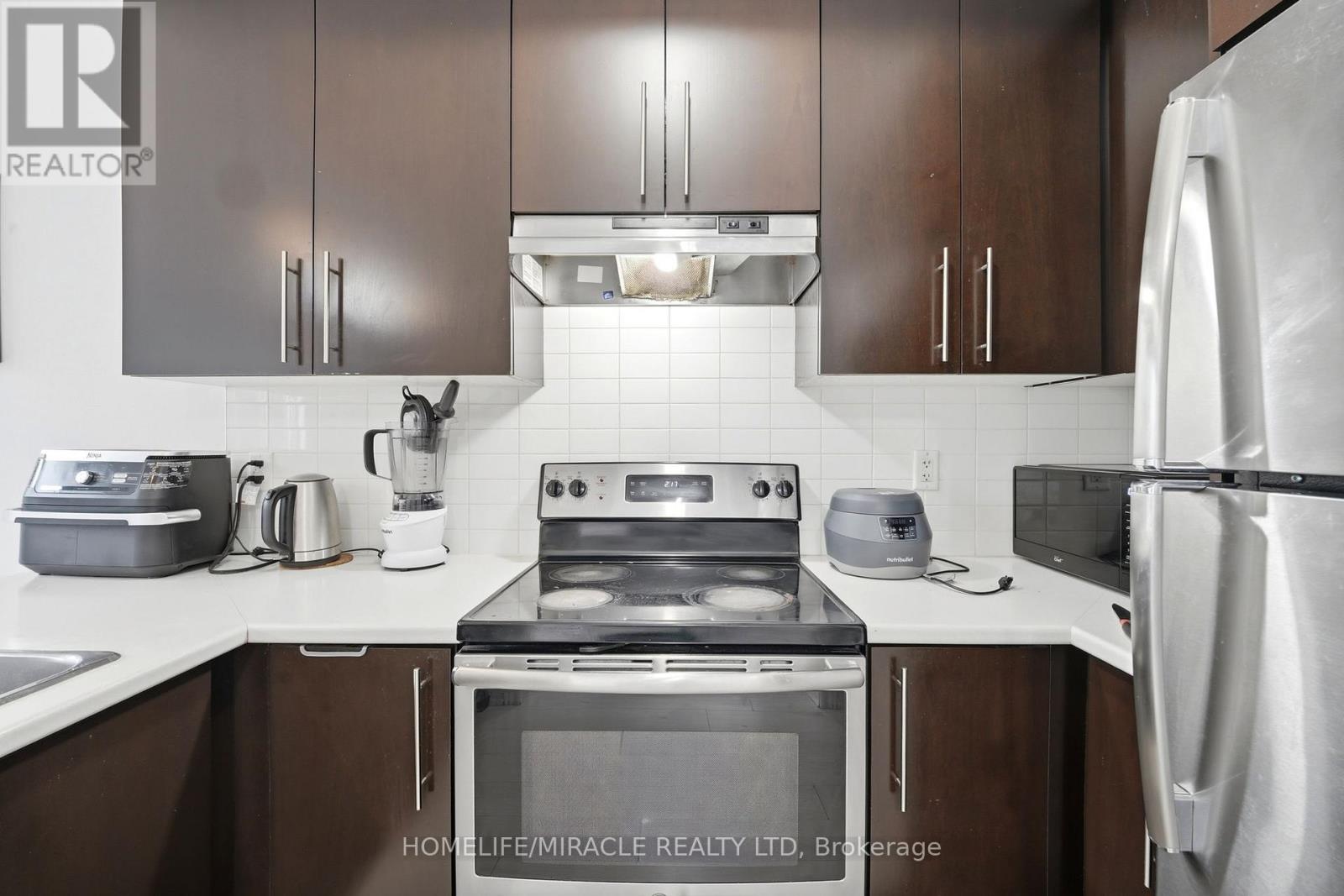 #49 1890 RYMAL ROAD E - 12