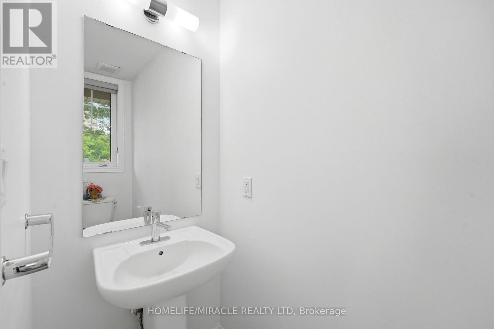 #49 1890 RYMAL ROAD E - 18