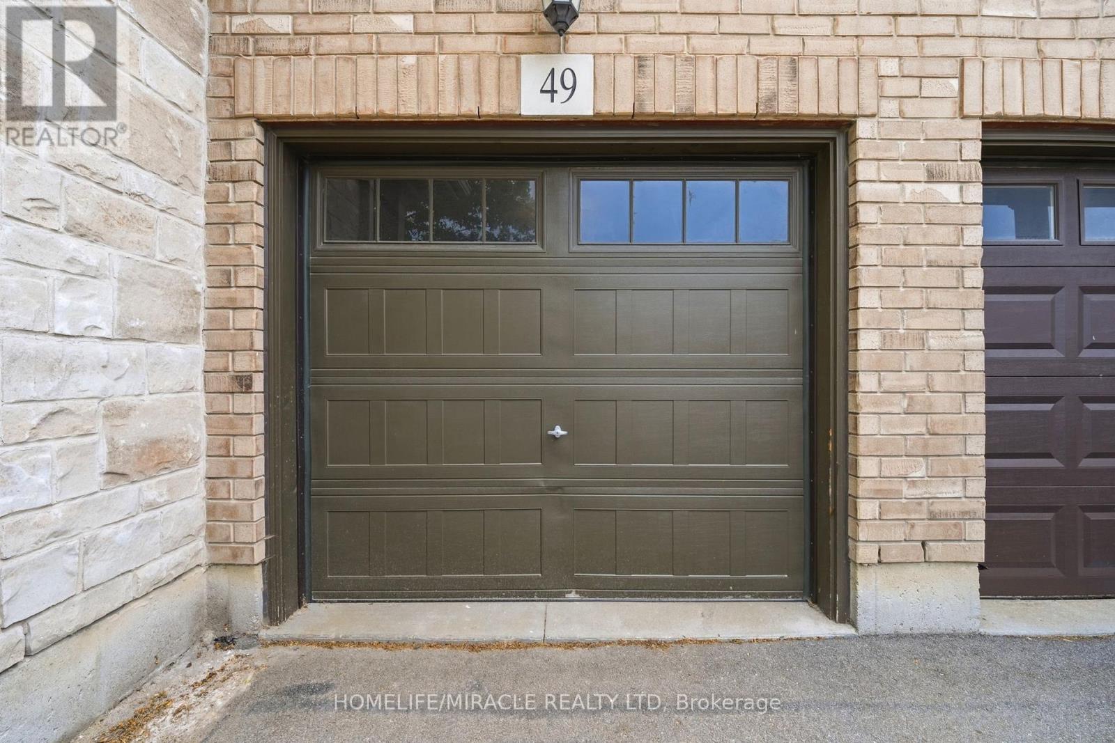 #49 1890 RYMAL ROAD E - 36