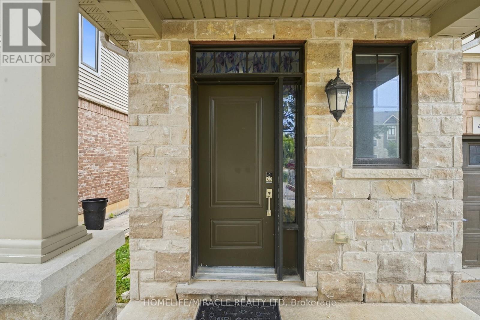 #49 1890 RYMAL ROAD E - 4