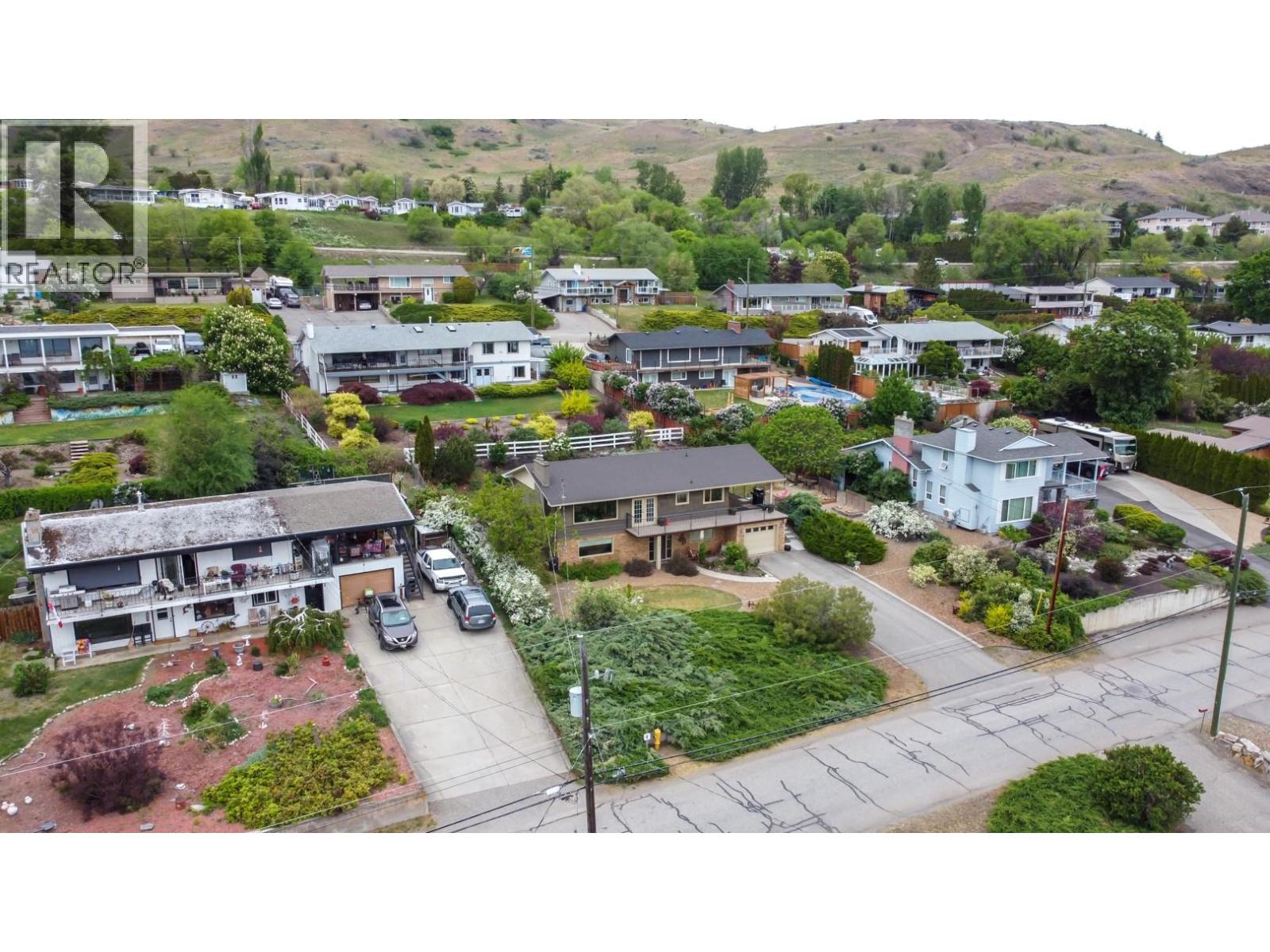 8308 Kalview Drive, Coldstream