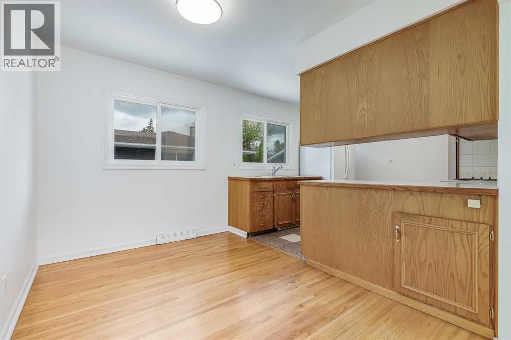 132 Haysboro Crescent SW — photo 10
