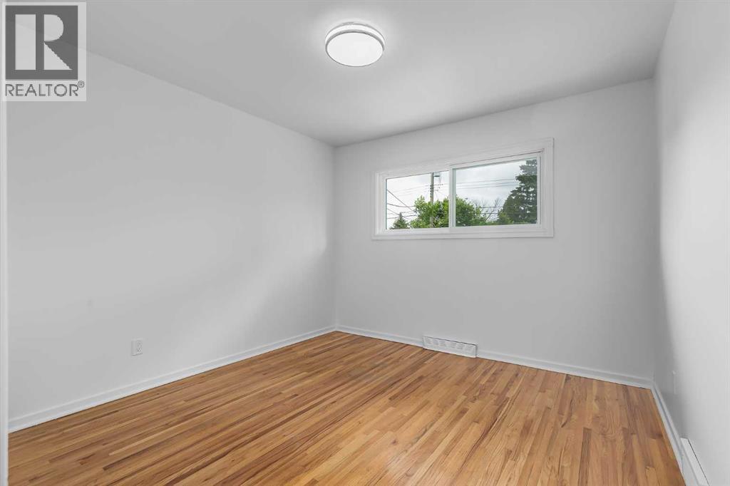 132 Haysboro Crescent SW — photo 15