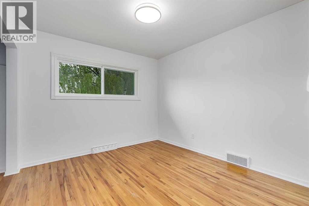 132 Haysboro Crescent SW — photo 17