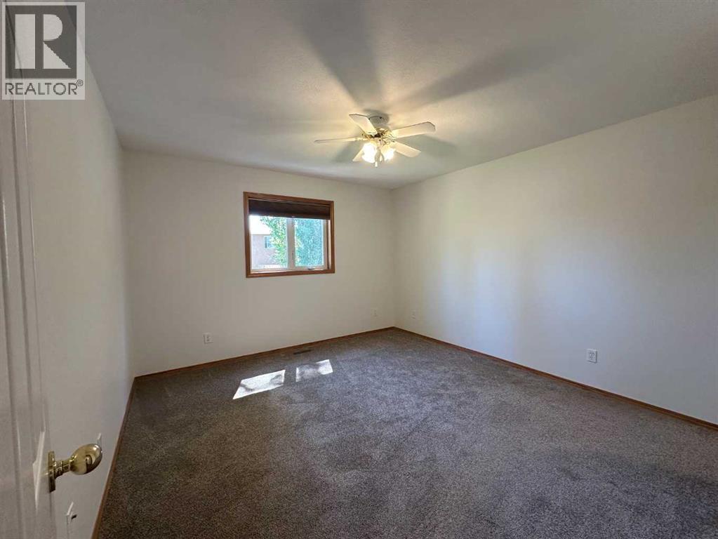 252 Red Crow Boulevard W — photo 10