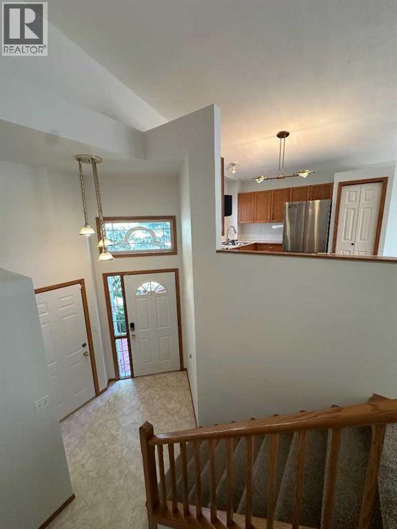 252 Red Crow Boulevard W — photo 9