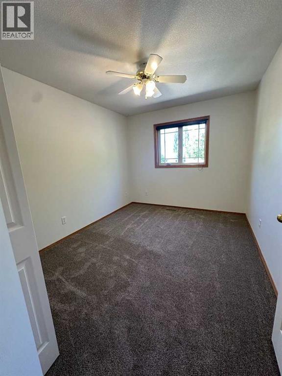 252 Red Crow Boulevard W — photo 8