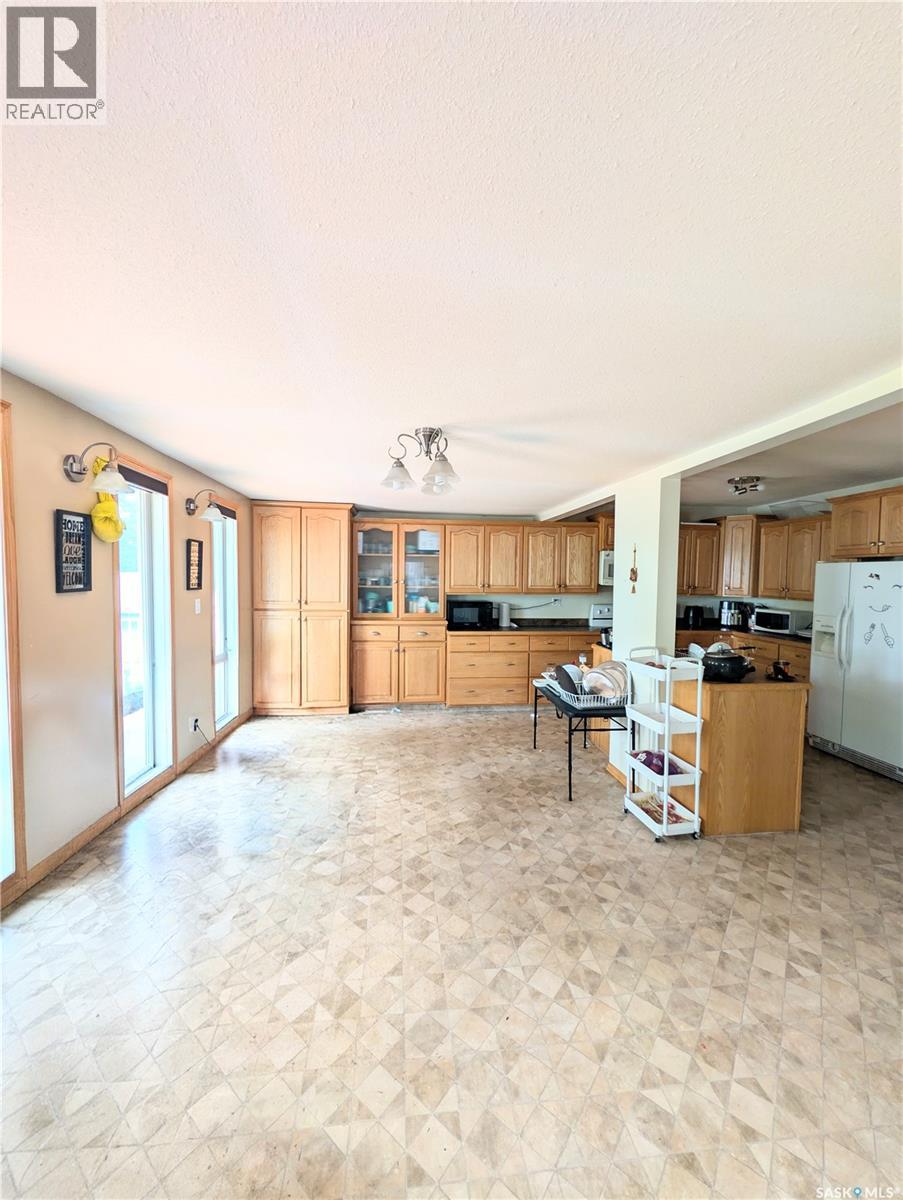 350 Begg STREET W — photo 6