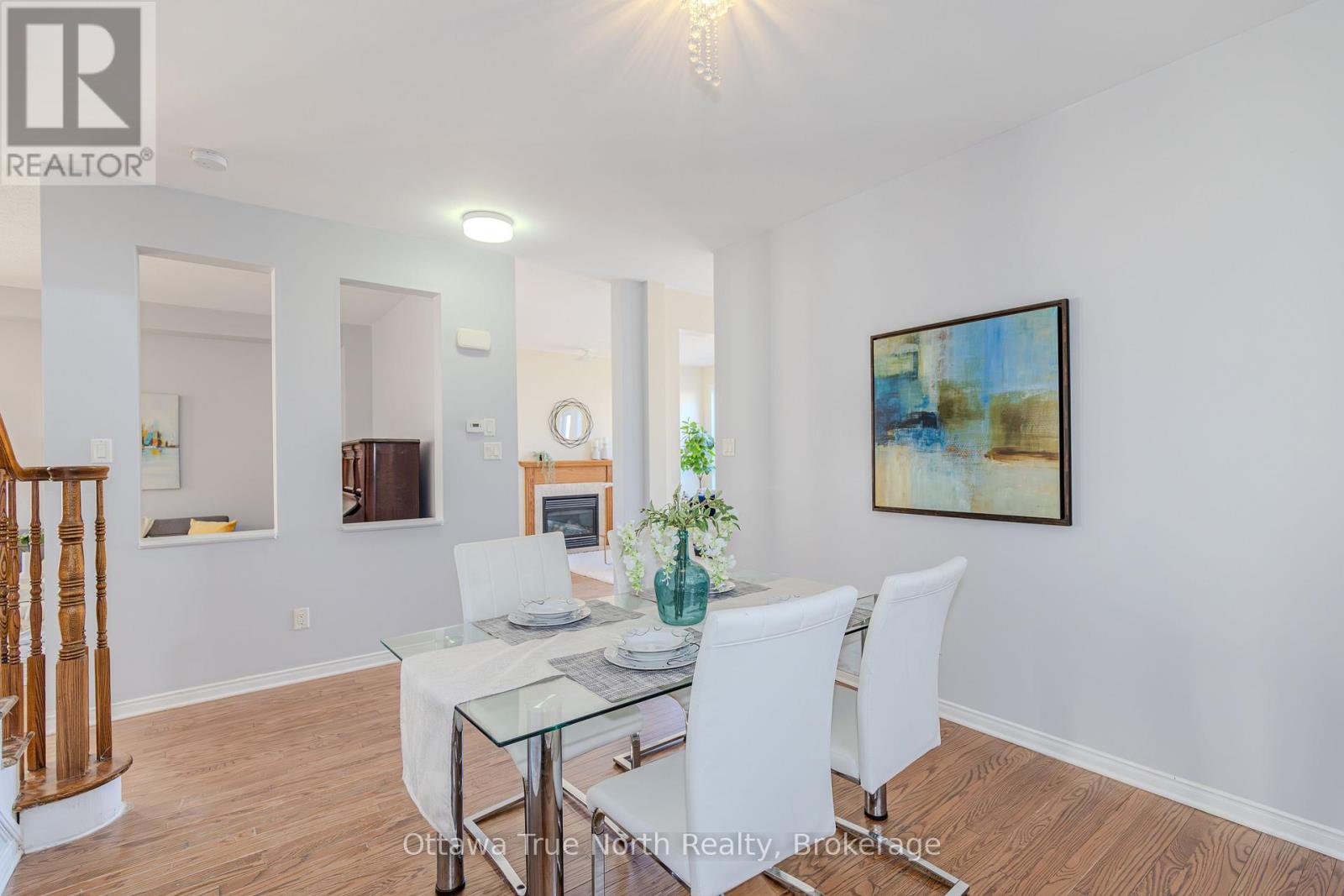 110 MACARA CRESCENT - 4