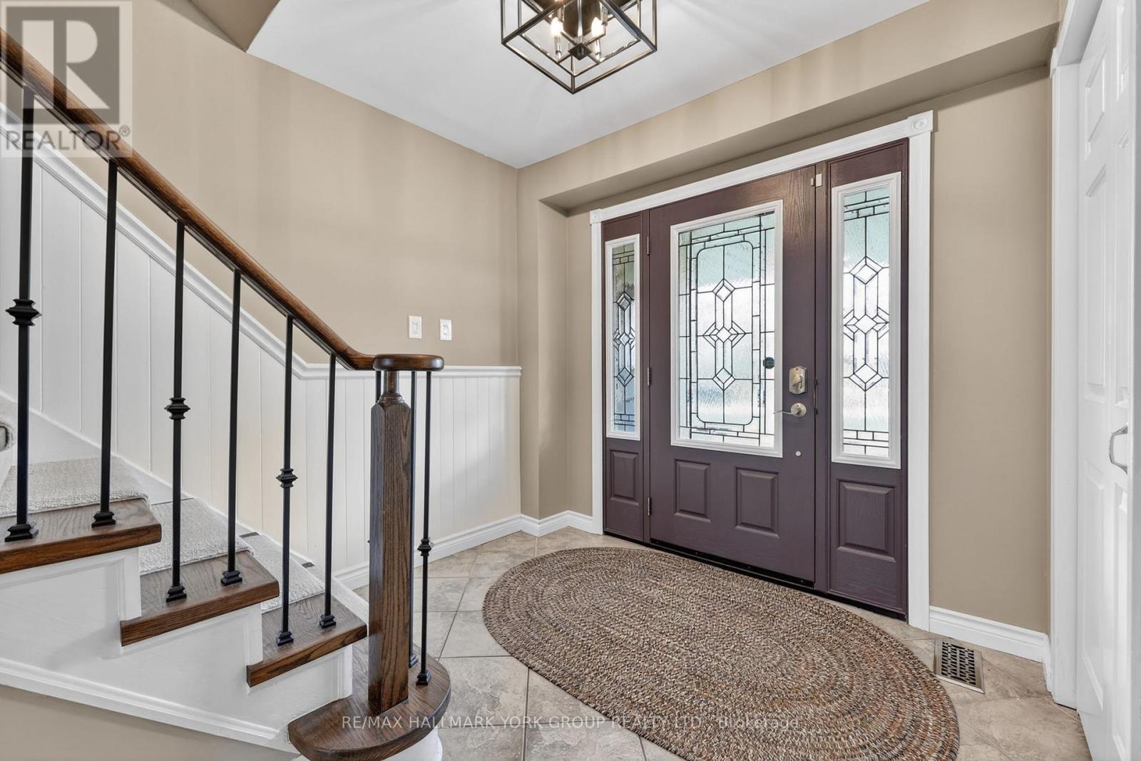 8 GRANT COURT - 10