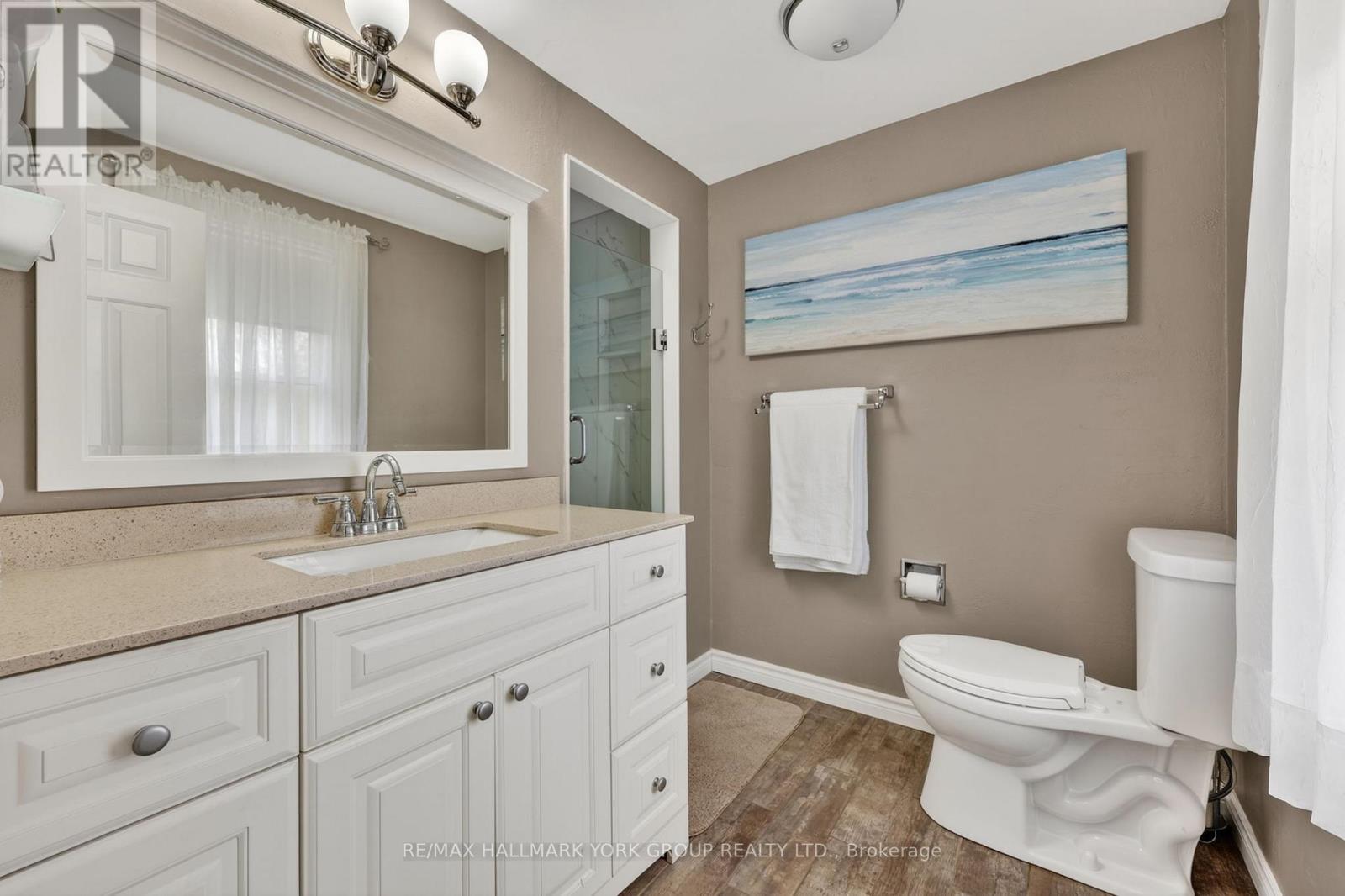 8 GRANT COURT - 27